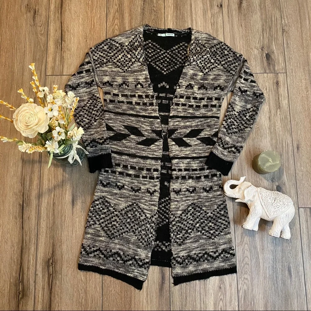 Maurices Southwestern Open Front Long Cardigan Size S